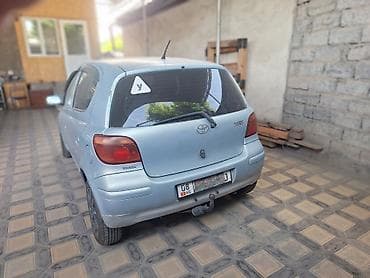 х7 bmw: Toyota Yaris: 2005 г., 1 л, Автомат, Бензин, Седан — 4