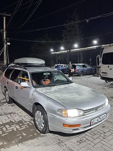 обмен а красовер: Toyota Camry: 1993 г., 2.2 л, Механика, Бензин, Универсал — 3