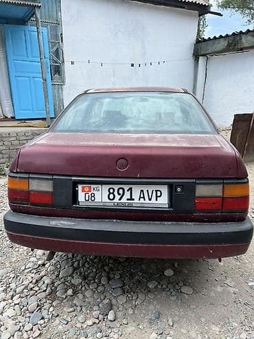 козерог виш: Volkswagen Passat: 1979 г., Седан — 2