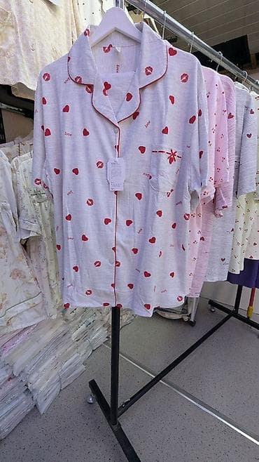 Женская пижама с коротким рукавом и штаны - Материал: тонкий мягкий — 1