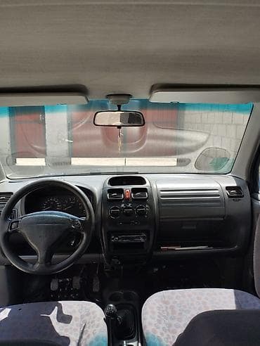 Suzuki Wagon R: 2001 г., 1.3 л, Механика, Бензин, Хэтчбэк — 5