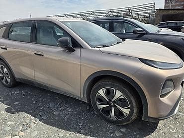 Changan: Changan Qiyuan Q05: 2026 г., 0.1 л, Вариатор, Электромобиль, Кроссовер — 2