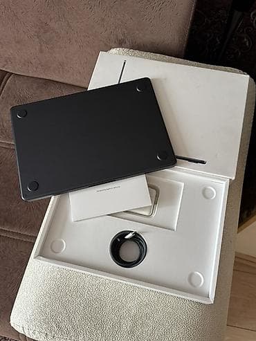 macbook 13 pro: Ультрабук, Б/у, Apple M2, ОЗУ, RAM: 8 ГБ, В рассрочку — 2