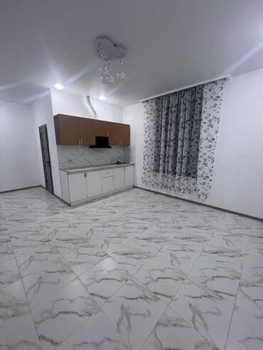 Сдается квартира- Студия с кухонной зоной и базовой мебелью Квартира