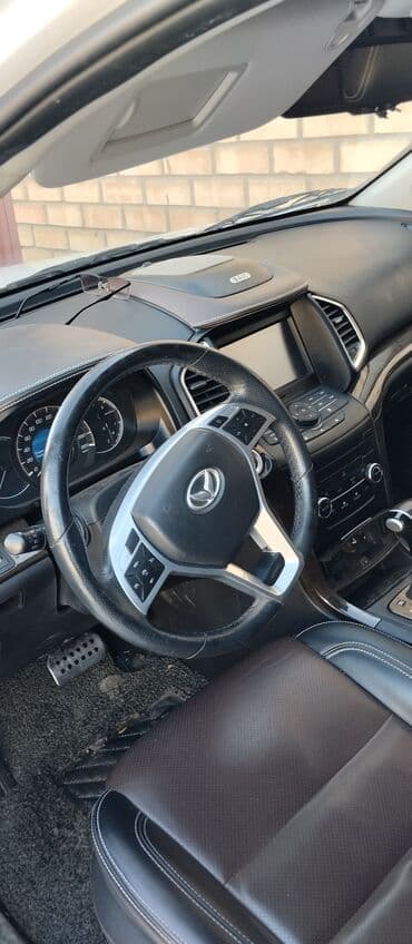 срочно в связи с переездом: Toyota RAV4: 2017 г., 1.5 л, Автомат, Бензин, Кроссовер — 5