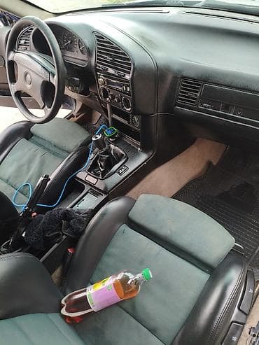 на морниг чехол: BMW 3 series: 1993 г., 2.5 л, Механика, Бензин, Седан — 10