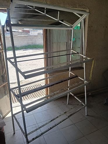 шкваф: В наличии — 3