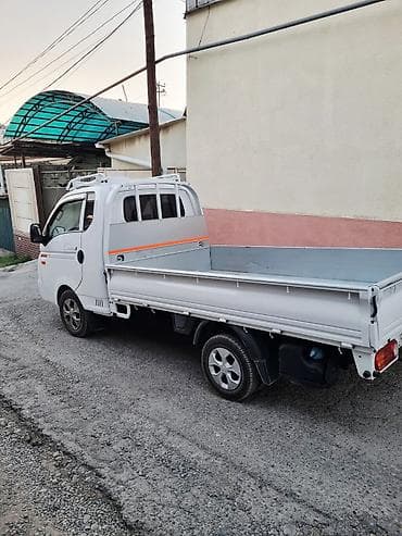 100 с4: Легкий грузовик, Hyundai, Стандарт, До 1 т, Б/у — 3