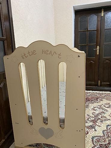 детский койнок: Детская кроватка Little Heart - Классическая деревянная кроватка для — 2