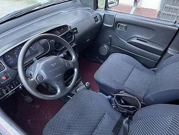 mini coper: Daihatsu Move: 2002 г., 1 л, Механика, Бензин, Минивэн — 9