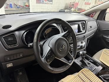бампер на салярис: Kia Carnival: 2015 г., Автомат, Дизель, Минивэн — 8