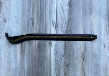 подкрыльник на ист: Уплотнитель двери Задняя левая Toyota, Новый, Оригинал — 5