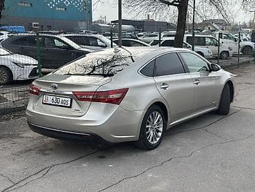 outback 2017: Toyota Avalon: 2017 г., 2.5 л, Вариатор, Гибрид, Седан — 4