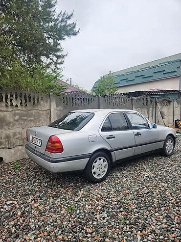 w20: Mercedes-Benz C-Class: 1995 г., 2.2 л, Ручные, Бензин, Седан — 3