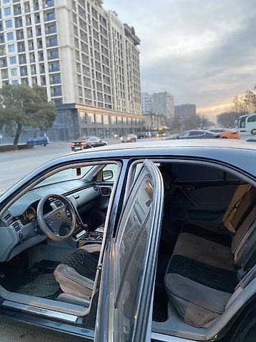 forester 2003: Mercedes-Benz E-Class: 2000 г., Автомат, Бензин, Седан — 4