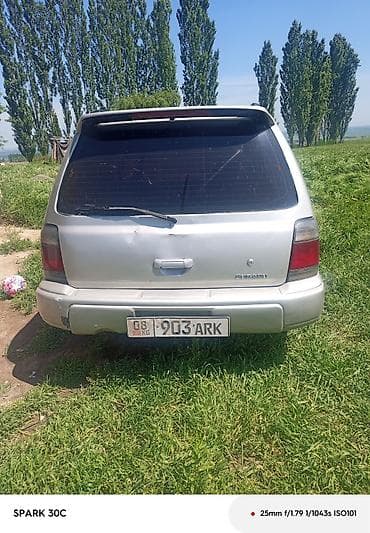 внедорожник сатылат: Subaru Forester: 1998 г., 2.5 л, Кол менен иштөөчү, Бензин, Универсал — 2