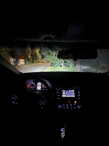 Продажа авто: Toyota Camry: 2016 г., 2.5 л, Автомат, Бензин, Седан — 3