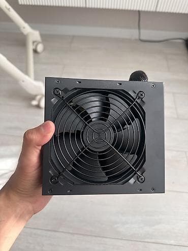 блоки питания lc power: Блок питания, Б/у, Cooler Master, 650 Вт, 80 Plus, 650 Вт — 4