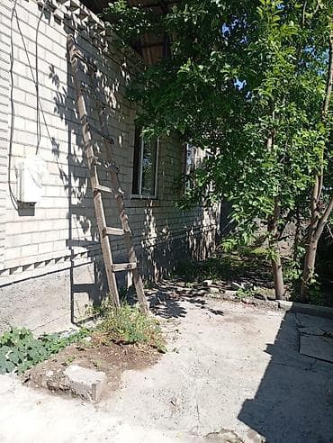 110: Срочно продается дом в ж/м Ала Тоо Площадь 110 кв.м Участок 4,9 соток — 2