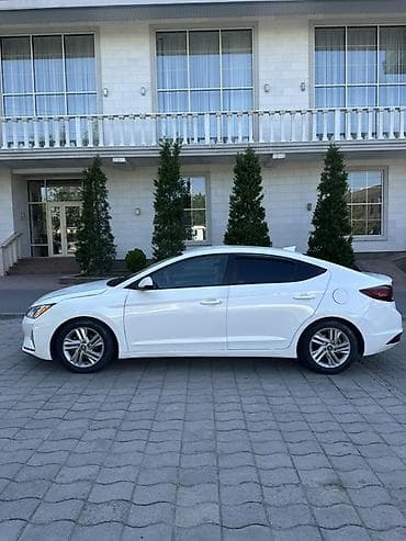 Hyundai Elantra: 2020 г., 2 л, Автомат, Бензин, Седан — 1