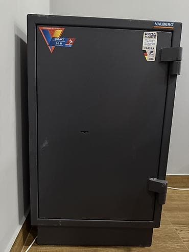 сейф для хранения денег: Сейф для денег и документов, Б/у, Механический, Комбинированные — 2