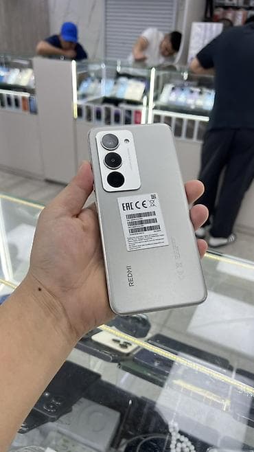 mi 10т: Xiaomi, 13, Б/у, 256 ГБ, цвет - Серебристый, 1 SIM, 2 SIM — 1