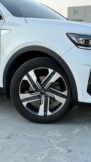 Kia Sorento: 2021 г., Гибрид, Кроссовер — 8
