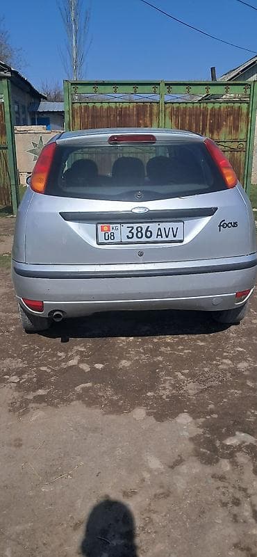 hero 4: Ford Focus: 2001 г., Ручные, Бензин, Хэтчбэк — 1