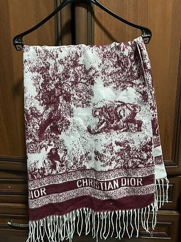 Палантин/шарф Christian Dior - Двусторонний жаккардовый рисунок Toile at lalafo.kg Палантин/шарф Christian Dior - Двусторонний жаккардовый рисунок Toile