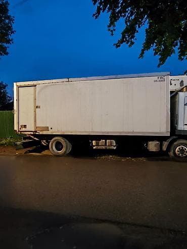 продам динамики: Кузов тентованный Mercedes-Benz, 2001 г. — 4