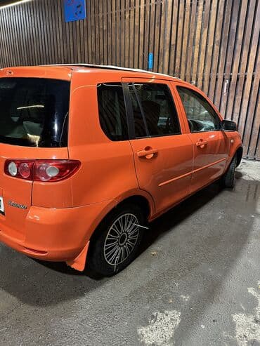 дом на обмен: Mazda Demio: 2004 г., 1.5 л, Автомат, Хэтчбэк — 2