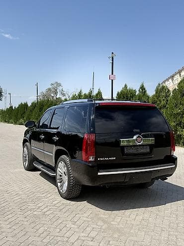 кадилак ескалейд: Cadillac Escalade: 2007 г., 6.2 л, Автомат, Газ, Внедорожник — 3