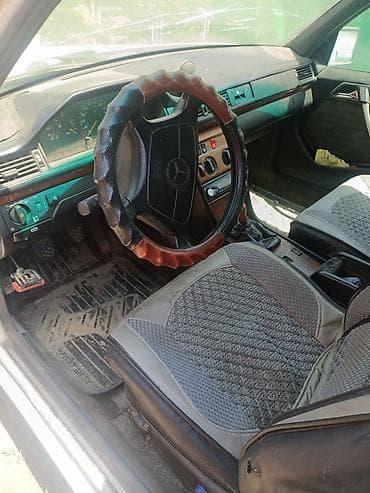 мерседес бенз с: Mercedes-Benz W124: 1993 г., Механика, Газ, Универсал — 3