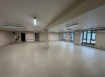 Сдаётся коммерческое помещение Район: Восток-5 мкр Площадь: 200 м² at lalafo.kg Сдаётся коммерческое помещение Район: Восток-5 мкр Площадь: 200 м²