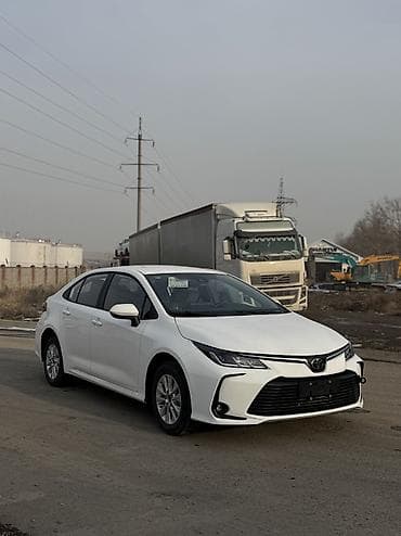toyota corolla 2023: Toyota Corolla: 2025 г., 1.2 л, Бензин — 3