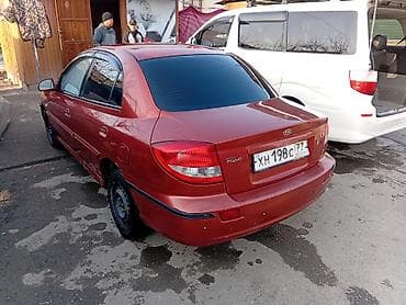 chevrolet niva: Kia Rio: 2003 г., 1.5 л, Механика, Бензин, Седан — 4