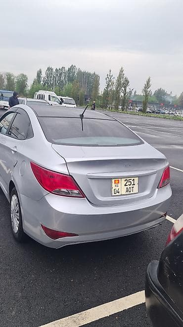 toyota haiglander: Hyundai Accent: 2015 г., 1.4 л, Автомат, Бензин, Седан — 5