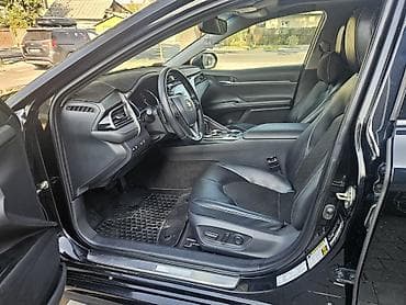 suzuki shift: Toyota Camry: 2020 г., Седан — 6