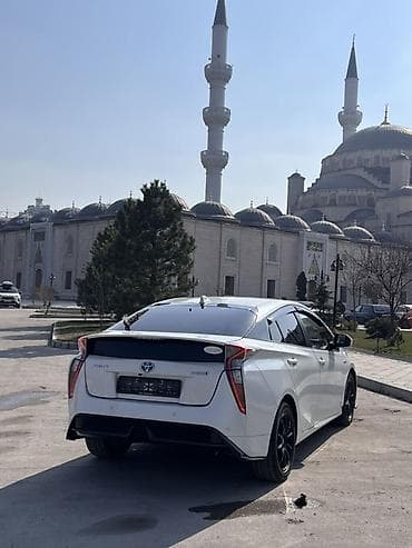 jet auto: Toyota Prius: 2018 г., 1.8 л, Вариатор, Гибрид, Хэтчбэк — 5