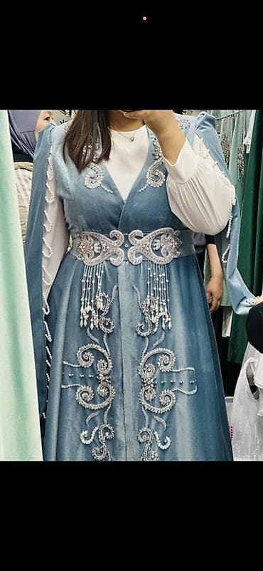 корсеты этно: Национальное женское платье/кафтан с накидкой, цвет дымчато-голубой с — 1