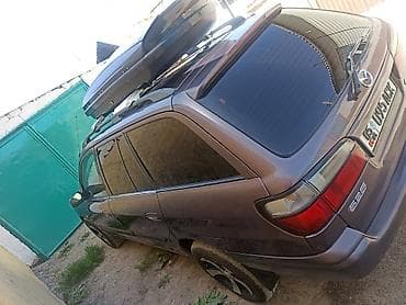 Унаа сатуу: Mazda 626: 1999 г., 1.8 л, Кол менен иштөөчү, Бензин, Универсал — 9