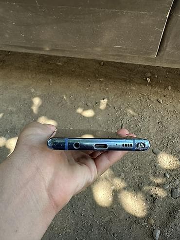 камеры на авто: Samsung Galaxy Note 8, цвет - Синий — 3