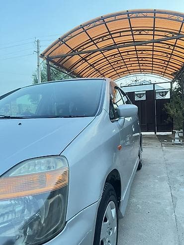 step vagon: Honda Stream: 2002 г., 1.7 л, Автомат, Бензин, Минивэн — 7