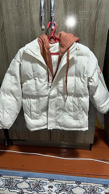 улуттук кийимдер: Кышкы куртка Бул кышкы куртка абдан жылуу жана ыңгайлуу. Ичи жумшак — 5