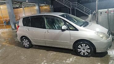 mcv 21: Просторный 5‑дверный компактвэн/хэтчбек серебристого цвета. Кузов с — 1