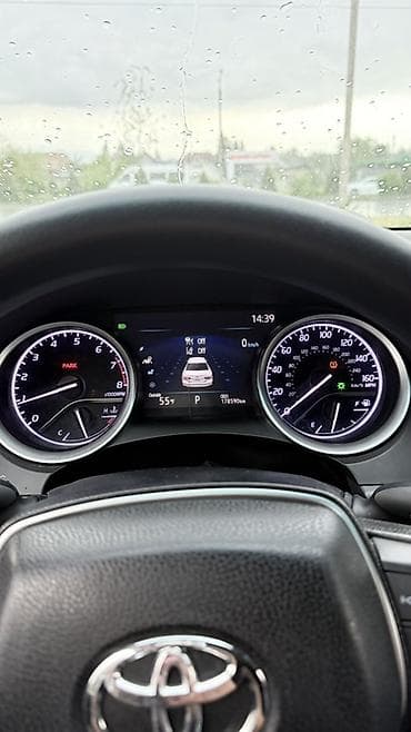 camry 5: Toyota Camry: 2018 г., 2.5 л, Автомат, Бензин, Седан — 6