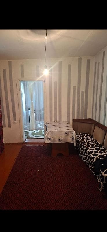 дом барачной: 65 м², 4 комнаты, Без подселения — 2