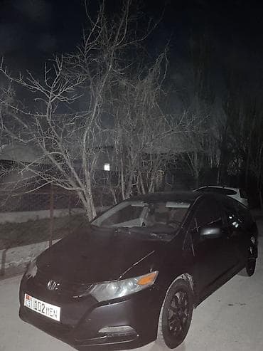Honda Insight: 2010 г., 1.3 л, Вариатор, Гибрид, Хэтчбэк