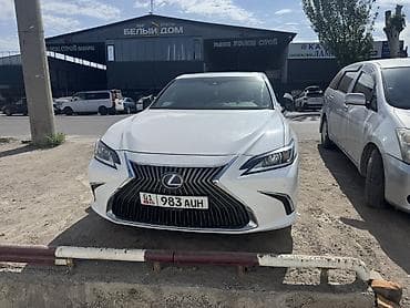 Lexus ES: 2020 г., 2.5 л, Автомат, Гибрид, Седан