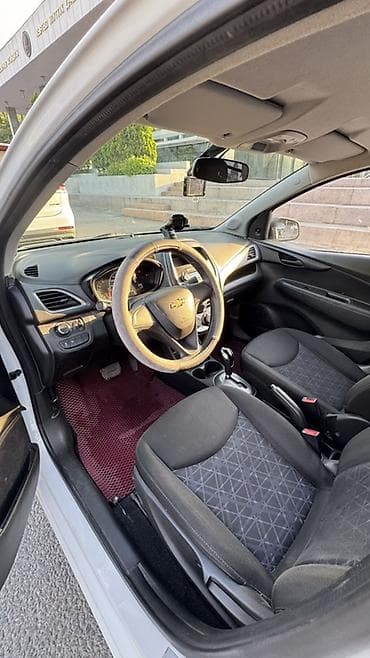 ravon spark: Chevrolet Spark: 2020 г., 1 л, Автомат, Бензин, Хэтчбэк — 5